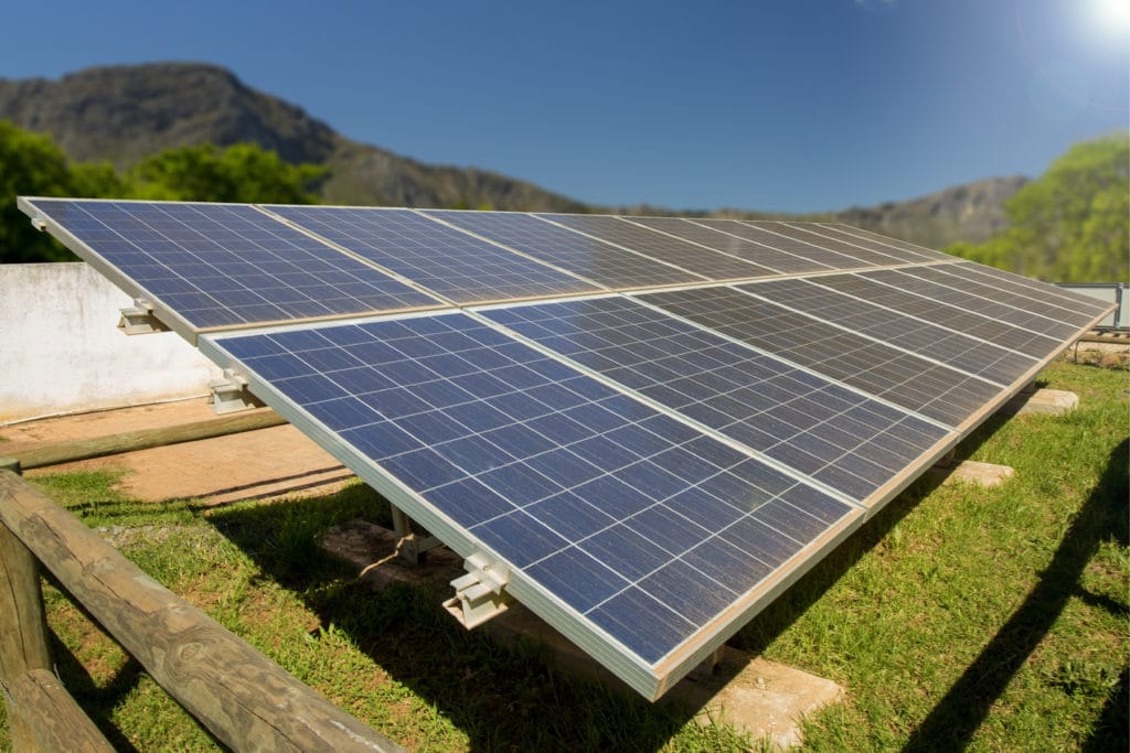 NIGERIA: Solar hybrid power plant inaugurated at Alex Ekwueme University © Danie Nel Photography/Shutterstock