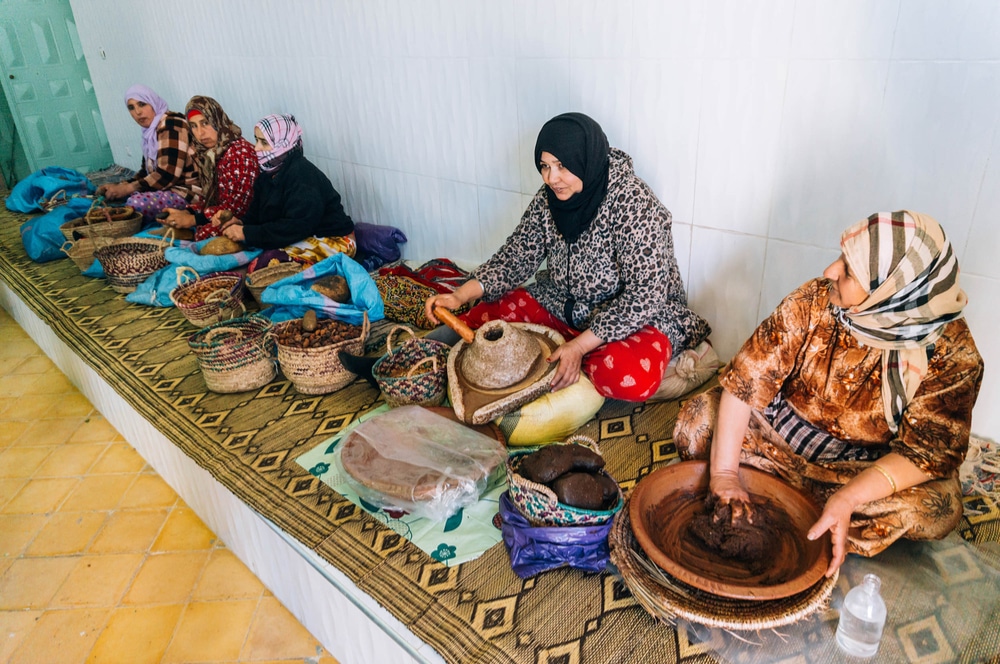 Traditional Moroccan ceramics © Shutterstock
