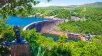 ZIMBABWE : la rénovation du barrage Kariba Sud sécurise la fourniture d’électricité© Lynn Y//Shutterstock