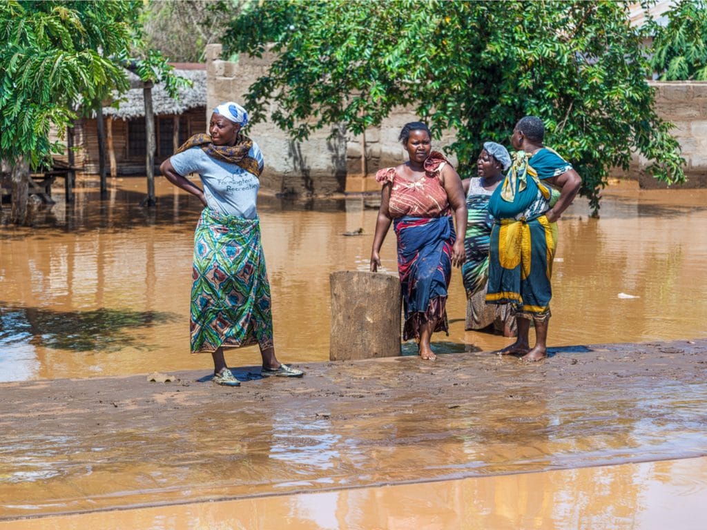 AFRIQUE DE L’OUEST : les inondations débloquent des ressources pour l’assainissement © Vadim Petrakov /Shutterstock