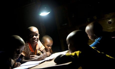 GUINÉE : Orange va déployer son nouveau service « énergie solaire » en zone rurale