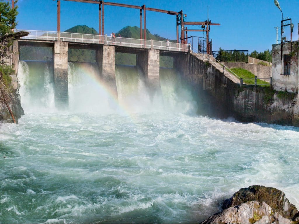 SIERRA LEONE: DBSA provides $4.9 million for Bumbuna II hydroelectric power plant©JAleksander Hunta/Shutterstock