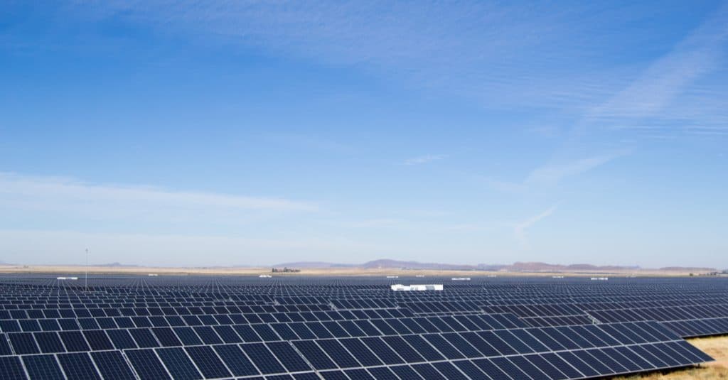 EGYPT: 2 GW of solar power soon, and country achieves COP21 goals.© Douw de Jager/Shutterstock