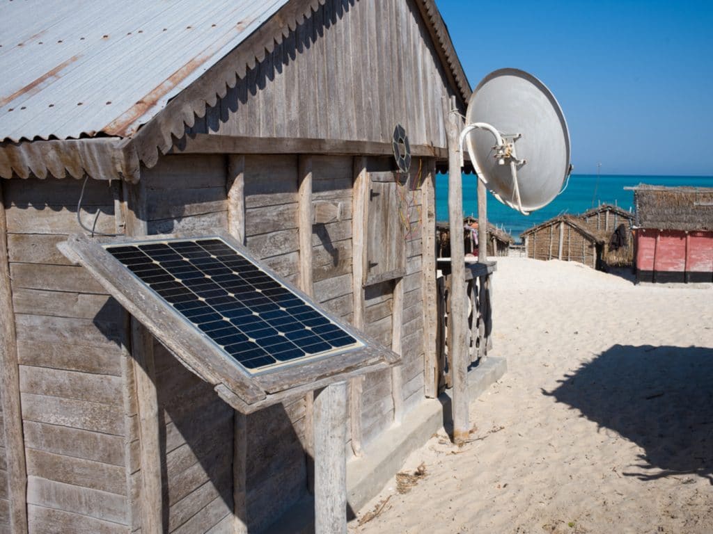 NIGERIA: USADF and All On launch competition to finance off-grid companies© KRISS75/Shutterstock