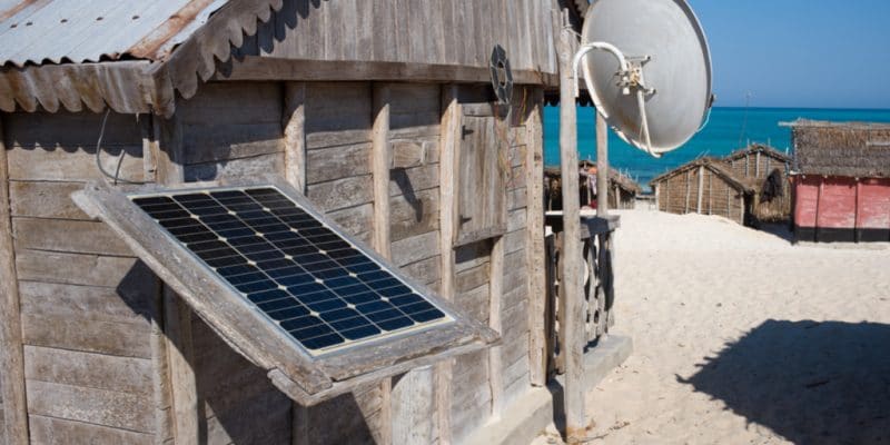 NIGERIA: USADF and All On launch competition to finance off-grid companies© KRISS75/Shutterstock