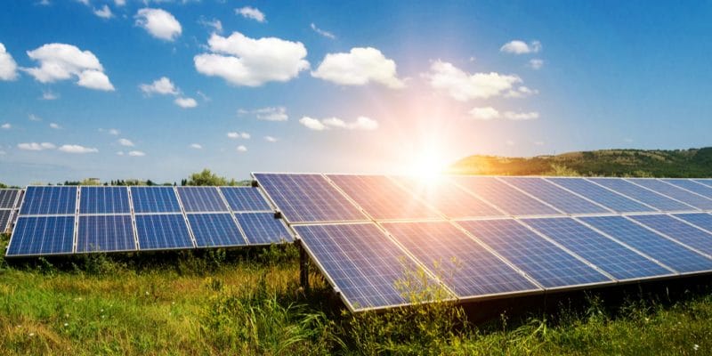 UGANDA: 24 MW Kabulasoke solar park commissioned by Xsabo and GLAE© Diyana Dimitrova/Shutterstock