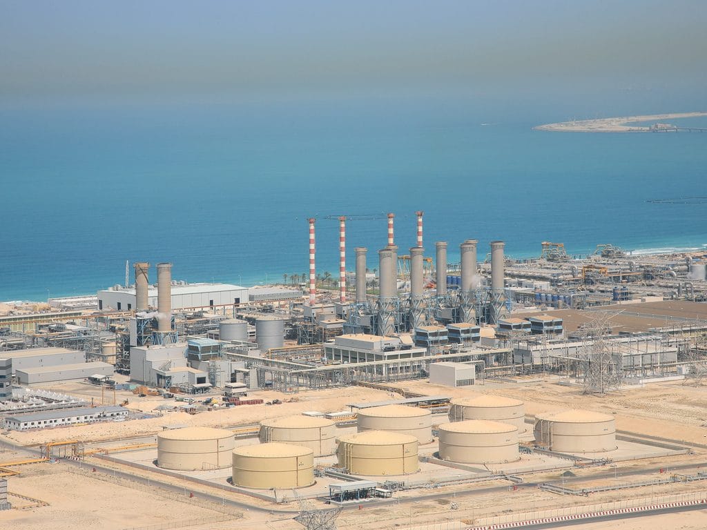 EGYPT: Fluence and local partners win $74 million desalination contract©shao weiwei/Shutterstock