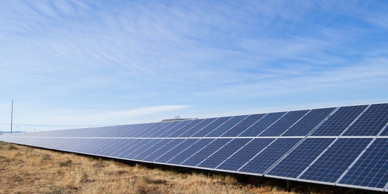 SIERRA LEONE: Winch Energy to supply small solar power plants to 24 localities ©Jen Watson/Shutterstock