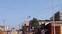 CAMEROON: Fonroche installs solar street lamps in Yaoundé©Fonroche