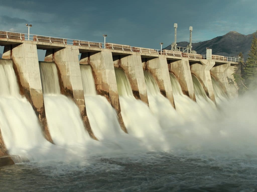 CAMEROON: Memve'éle and Mekin dams to start operating in 2020©Sky Light Pictures/Shutterstock