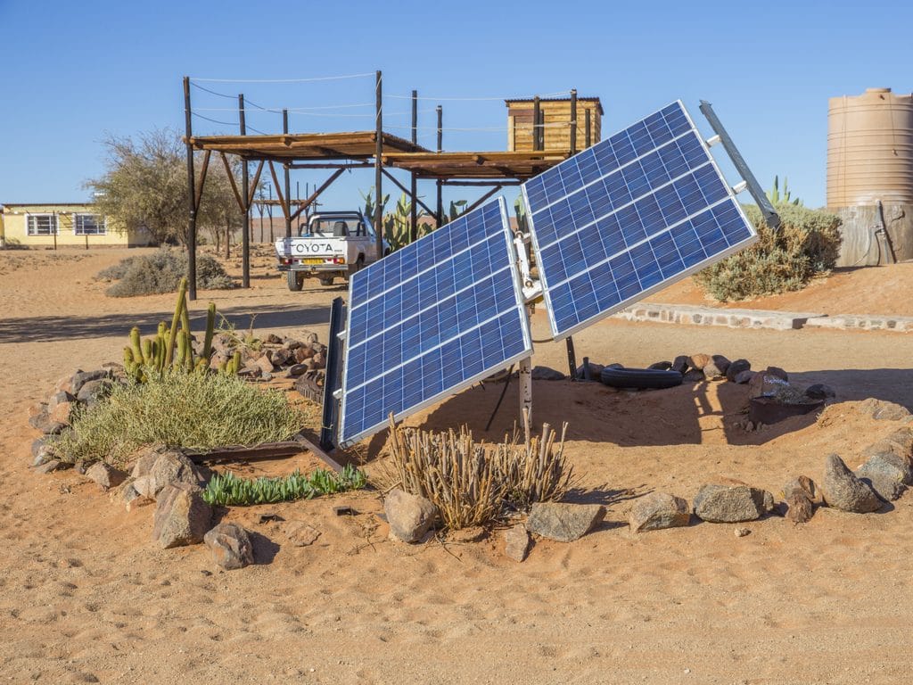 AFRIQUE : PEG Africa lève 25 M$ pour le déploiement de ses kits solaires©NICOLA MESSANA PHOTOS/Shutterstock