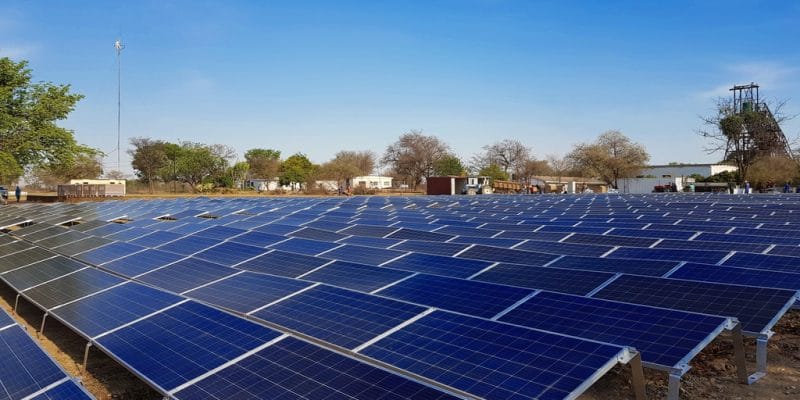 AFRIQUE : Ncondezi et GridX s’allient dans les mini-grids solaires et le stockage©Sebastian Noethlichs/Shutterstock