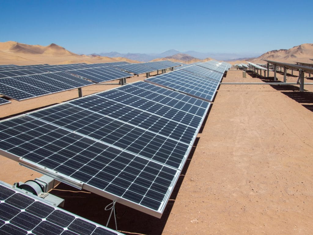 SENEGAL: €47.5 million from Proparco, EIB and IFC for solar energy ©abriendomundo/Shutterstock
