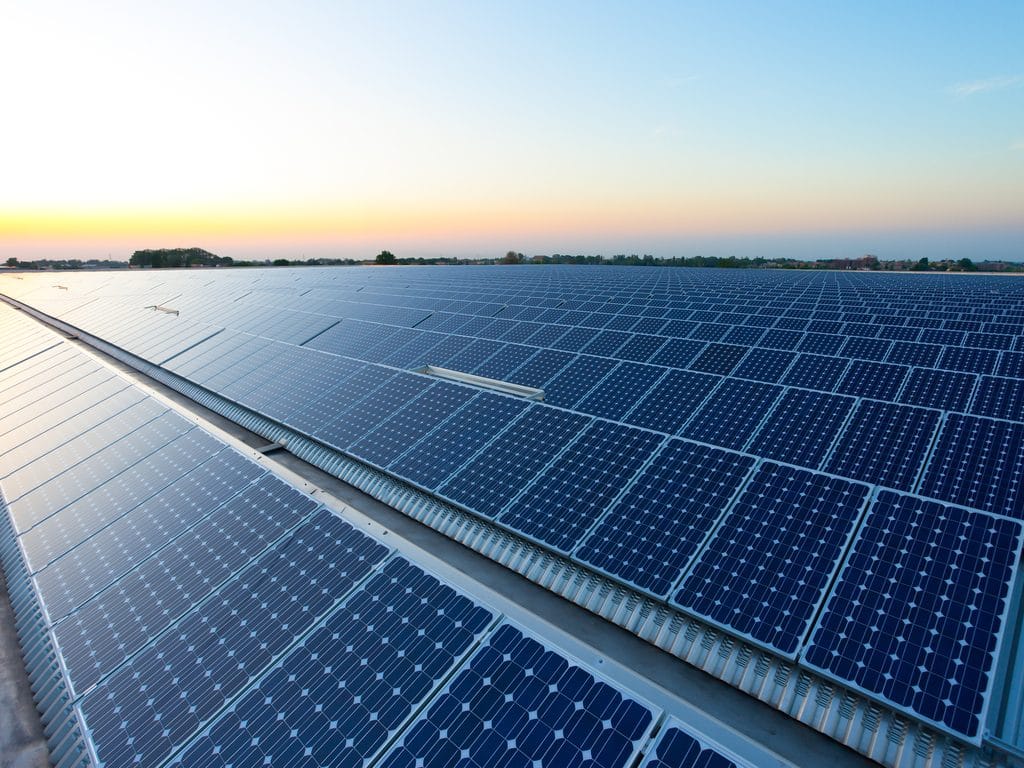 NIGERIA: The European Union invests heavily in renewable energies ©PriceM/Shutterstock