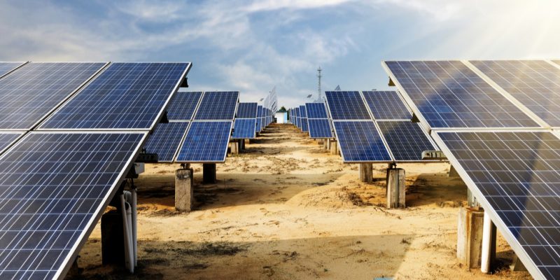 ÉGYPTE : Scatec Solar met en service sa deuxième centrale solaire de 65 MW à Benban©hxdyl/Shutterstock