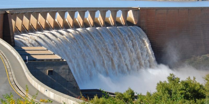 TANZANIE / OUGANDA : KPC boucle le financement du projet de barrage de Kikagati©Jen Watson/Shutterstock