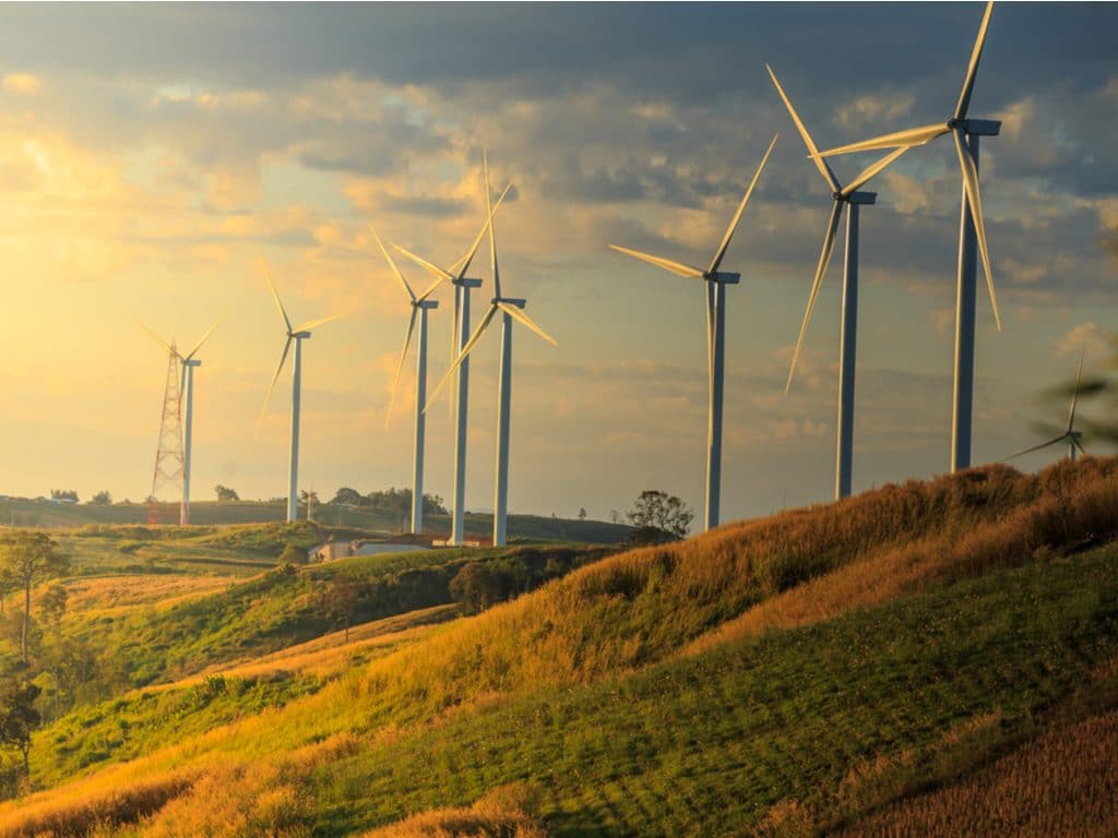 SOUTH AFRICA: UKCI invests some $17 million in two wind projects©chaiviewfinder/Shutterstock
