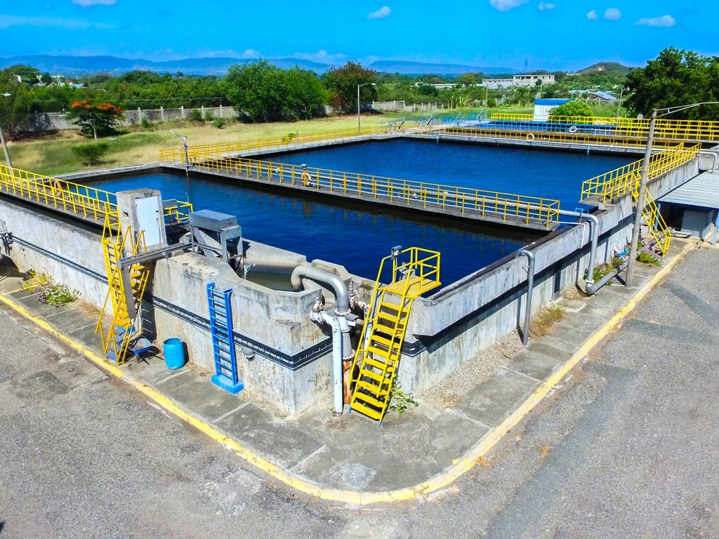 LIBERIA : la BAD finance la réhabilitation de l’usine d’eau potable de White Plains©Picsshots/Shutterstock