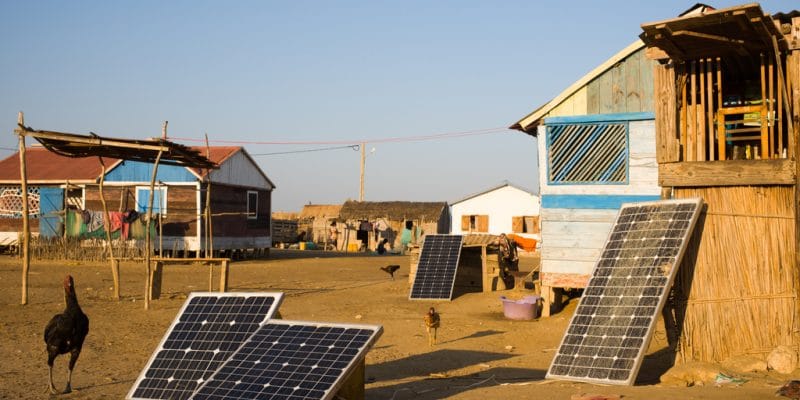 NIGERIA : Cesel veut investir 1 Md $ dans l’off-grid solaire grâce à la diaspora©KRISS75/Shutterstock