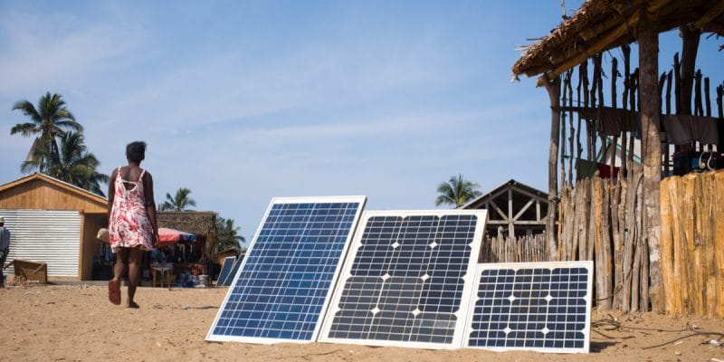 NIGERIA : l’UE accorde un nouveau soutien de 150 M$ aux énergies renouvelables©KRISS75Shutterstock
