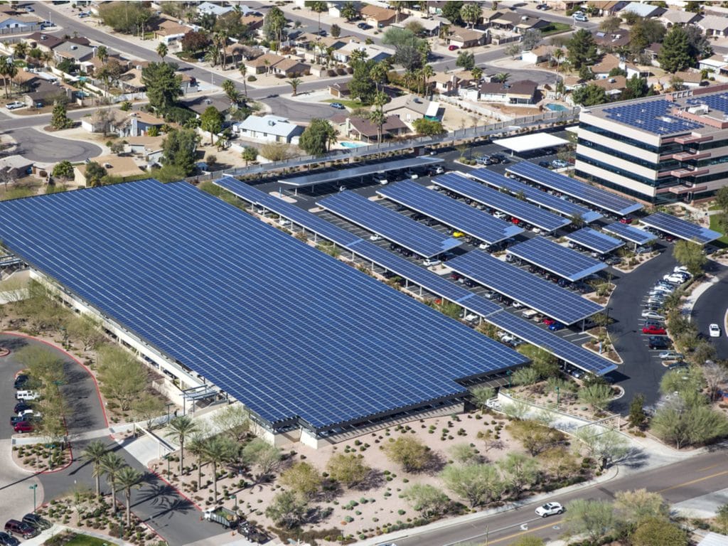 SOUTH AFRICA: Liquid Telecom's headquarters now has a 1.2 MW DPA solar off grid ©Tim Roberts Photography/Shutterstock