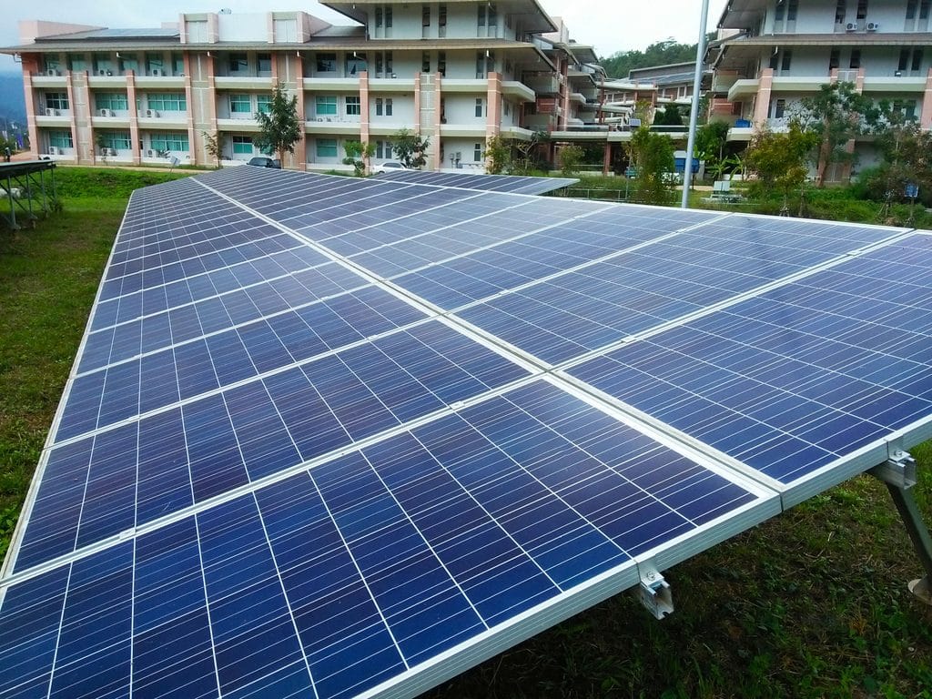 GHANA: Ecoligo and Yingli Namene connect Central University to off grid ©Surachai M-speed/Shutterstock