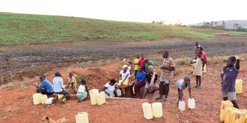 AFRIQUE DE L’OUEST : Wash-Jn veille aux droits humains à l’eau et l’assainissement©Adam Jan FigelShutterstock
