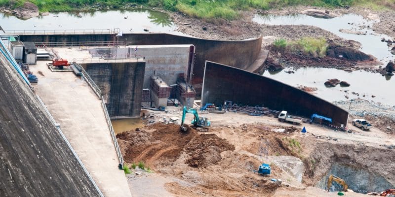 KENYA : Strabag suspend les travaux de construction du barrage d’irrigation de Thiba ©KobchaiMa/Shutterstock