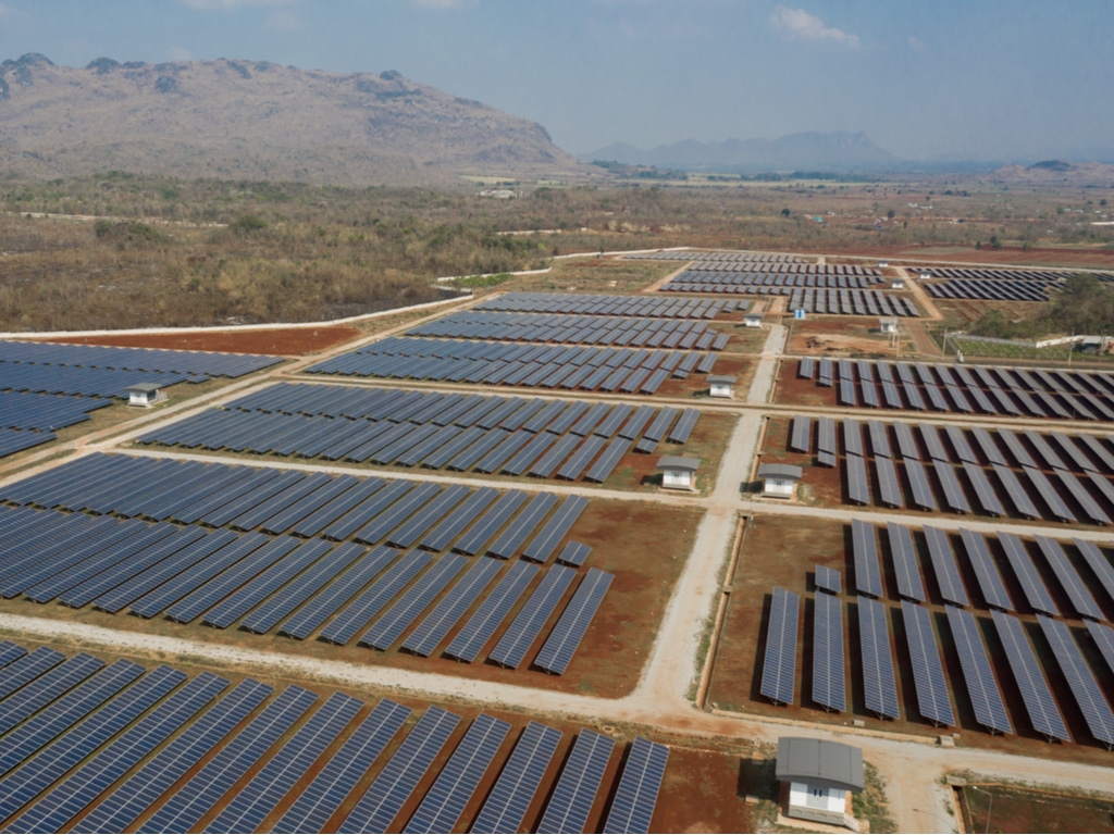 ÉGYPTE : Belectric décroche le contrat de la centrale solaire de Zafarana de 50 MWc©Avigator Fortuner/Shutterstock