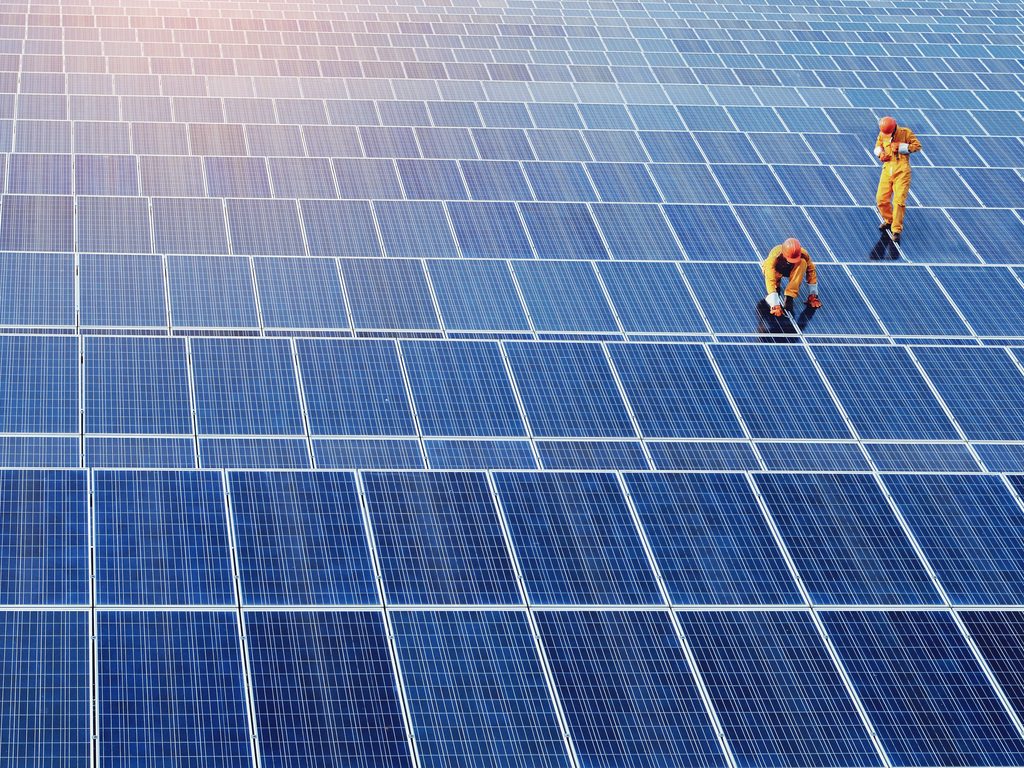 AFRIQUE : Filatex va fournir 150 MWc d’énergie solaire dans quatre pays©Sonpichit Salangsing/Shutterstock