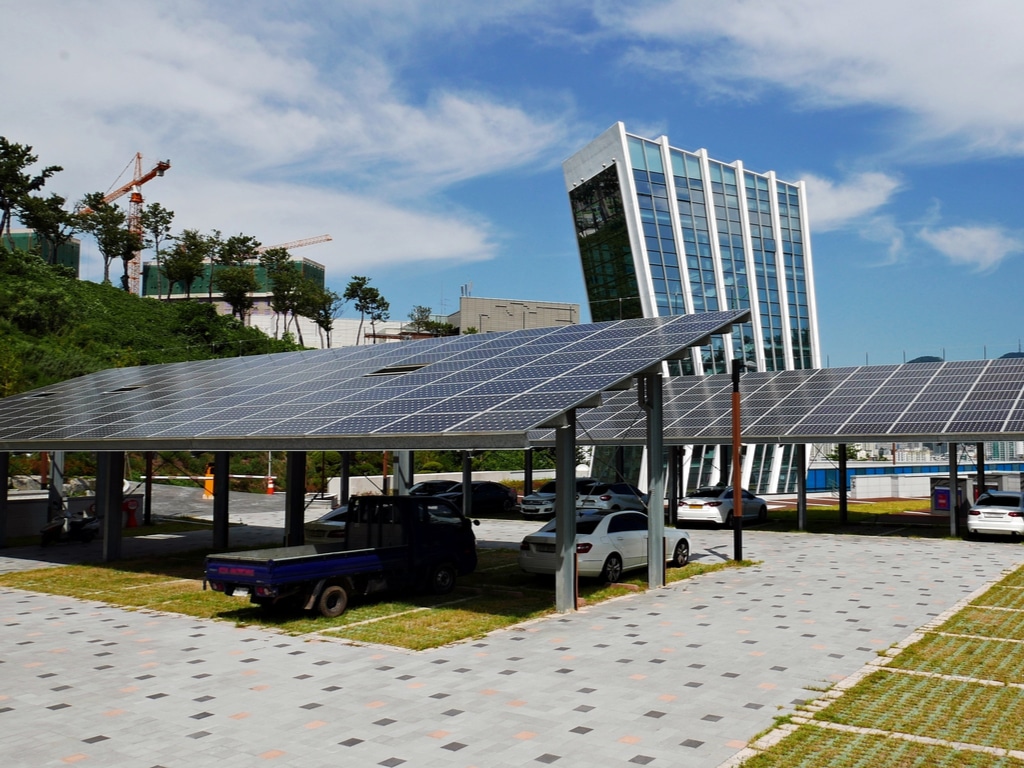 SEYCHELLES : la présidence se dote d’une petite centrale solaire de 90 kWc©seo byeong gon/Shutterstock