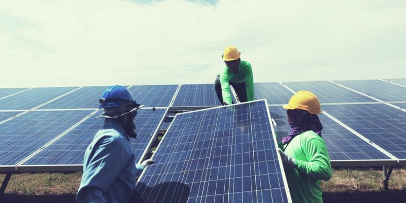 CAMEROUN : Enertic veut former 100 jeunes dans le domaine des énergies renouvelables©only_kim/Shutterstock