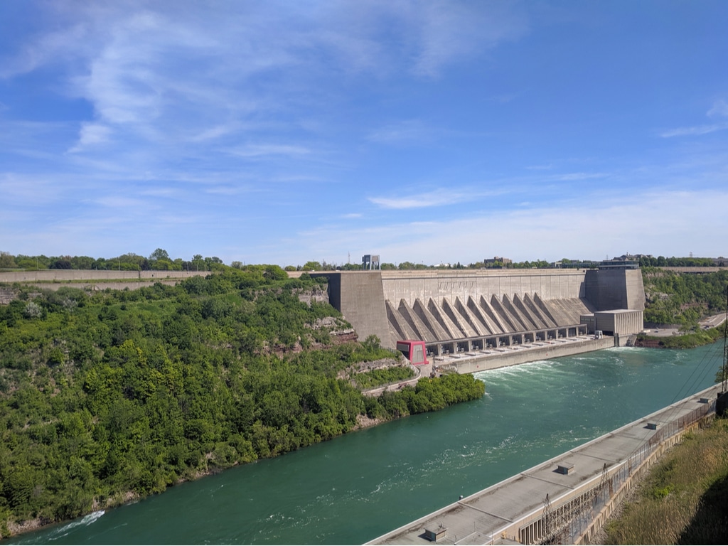 SEYCHELLES : Sinohydro achèvera les travaux sur le barrage de La Gogue en juin 2020©Elena Berd/Shutterstock