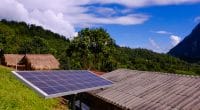 KENYA : la BAD débloque 150 M$ pour électrifier 250 000 foyers via le solaire©Khamkhlai ThanetShutterstock