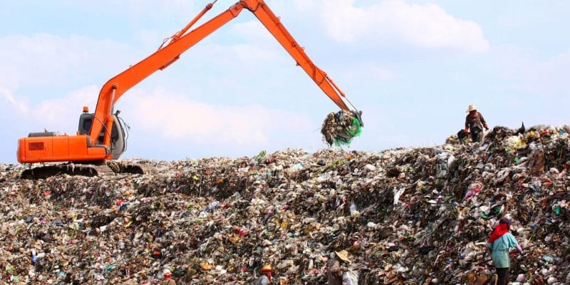 SENEGAL: Rehabilitation of the Mbeubeuss landfill site benefits from an IDA loan©Aonprom Photo/Shutterstock