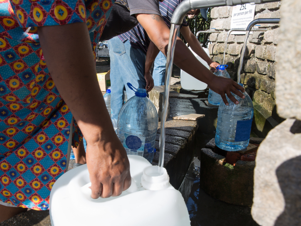 GABON : le Covid-19 pousse la Seeg à mieux approvisionner Libreville en eau potable©Mark Fisher/Shutterstock