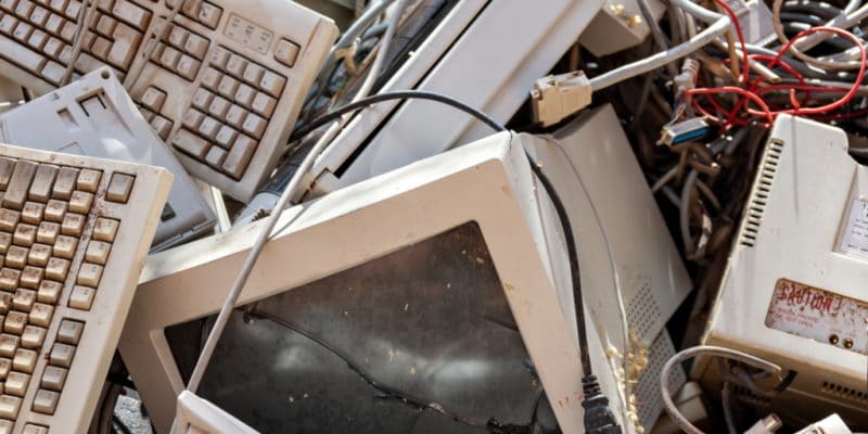 RWANDA : chaque district se dotera d’un point de collecte des déchets électroniques ©Lucian Coman/Shutterstock