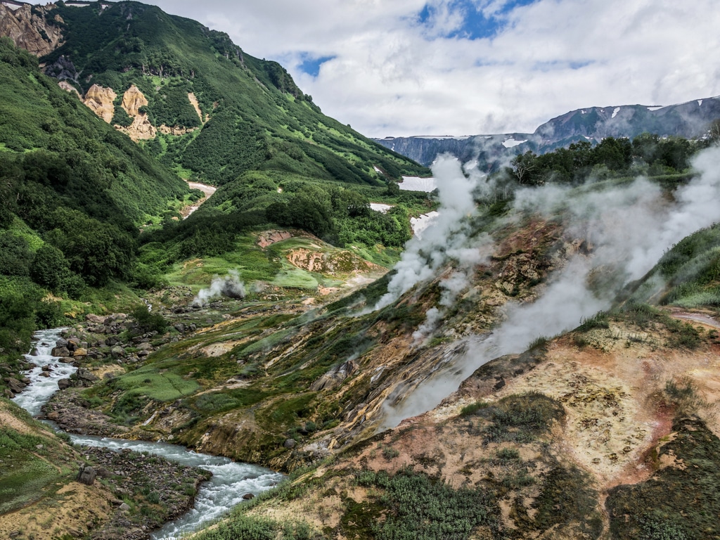 ZAMBIA: Towards exploitation of a geothermal site around River Bweengwa©Vadim Petrakov/Shutterstock