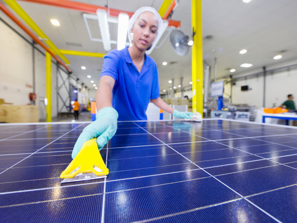 ALGÉRIE : une école normale supérieure des énergies renouvelables sera bientôt créée©Juice Flair / Shutterstock