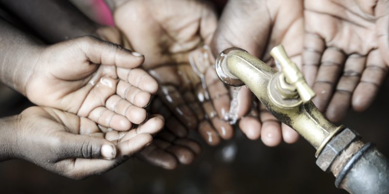 BURKINA FASO : ratification des accords de prêt de la BAD pour l’eau et l’électricité©Riccardo Mayer/Shutterstock