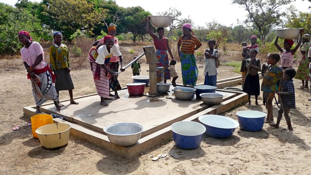 CAMEROUN : Israël souhaite s’investir dans la réalisation des projets d’eau du pays©Water Alternatives