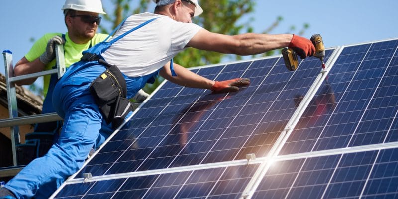 ALGÉRIE : SPS et Qi-Energy construiront des unités de montage d’équipements solaires©anatoliy_gleb / Shutterstock