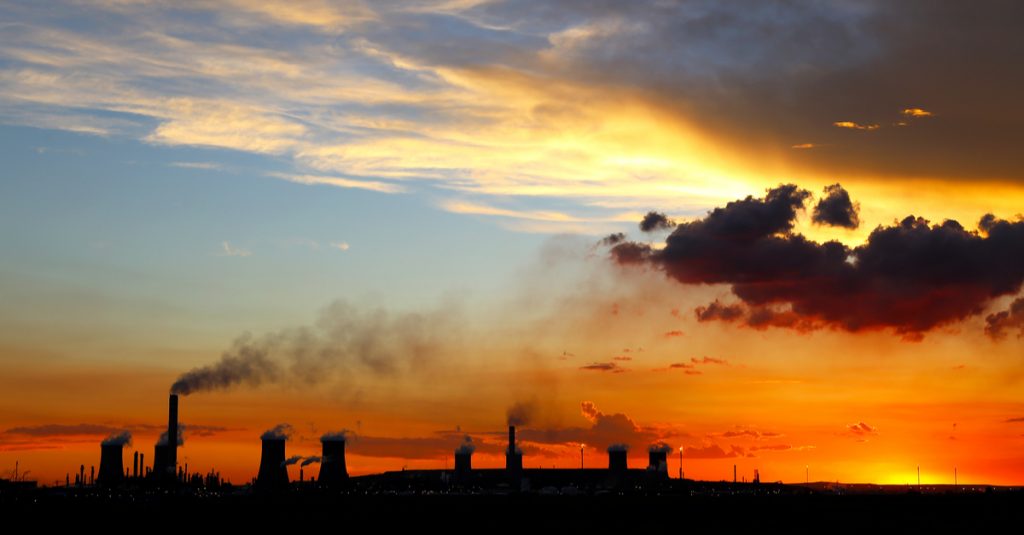 MAROC : selon Greenpeace, l’usage du charbon tue près de 5000 personnes par an©JMx Images/Shutterstock