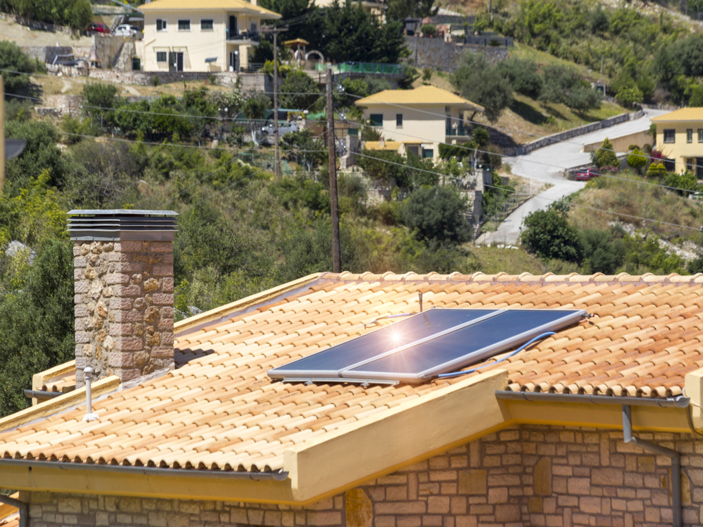 AFRIQUE DU SUD : Electrolux et PowerOptimal s’allient pour des chauffe-eau solaires©kostasgr/Shutterstock