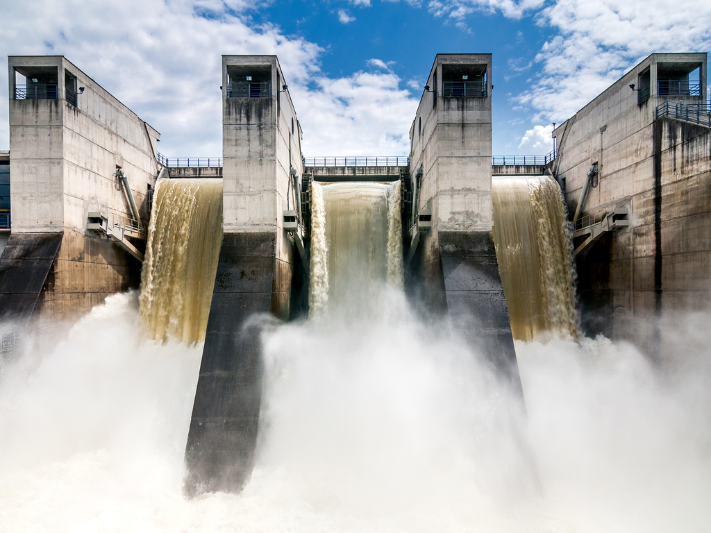 GUINÉE ÉQUATORIALE : Bdeac prête 122 M€ pour la centrale hydroélectrique de Sendje©Viliam.M/ Shutterstock