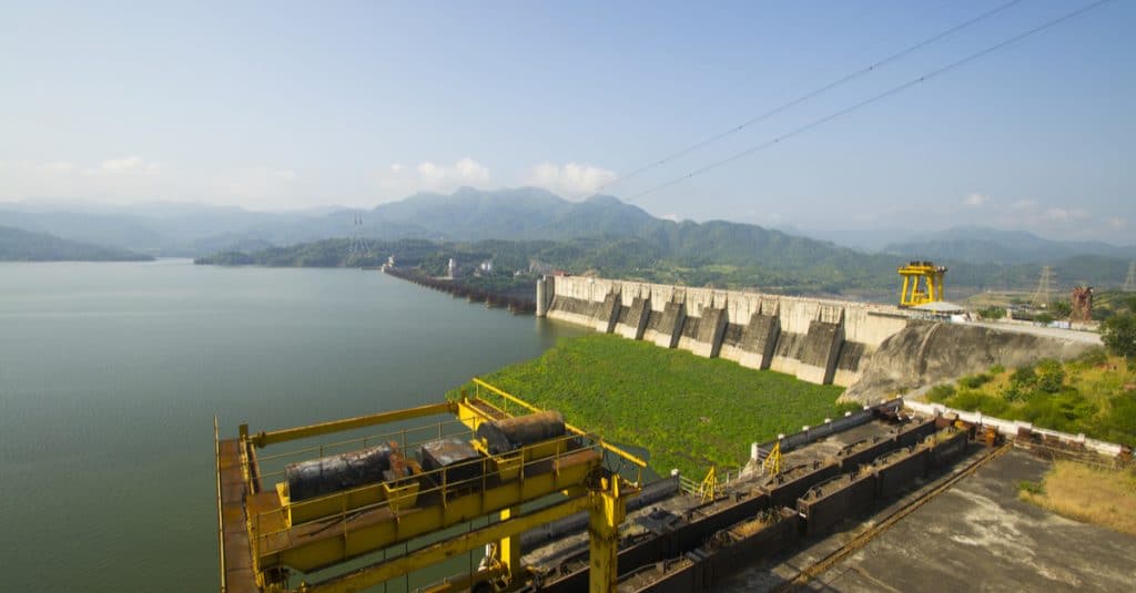 DRC: Government unites Africa around the Grand Inga hydroelectric project©CRS PHOTO/Shutterstock