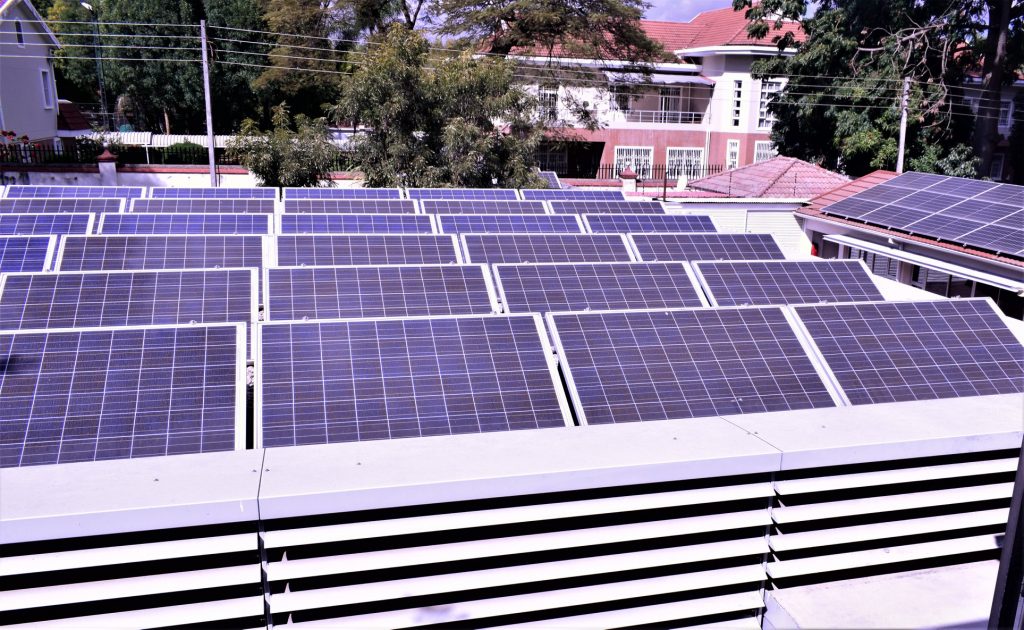 ZIMBABWE : l’ambassade de Suisse à Harare se dote d’un système solaire de 160 kWc©Ambassade de Suisse à Harare
