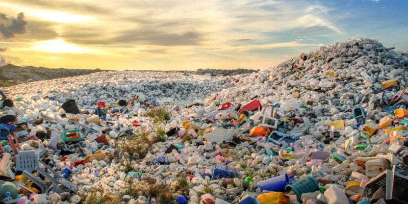 NIGÉRIA : Dow lance le projet ReflexNG pour la gestion des déchets plastiques©MOHAMED ABDULRAHEEM/Shutterstock