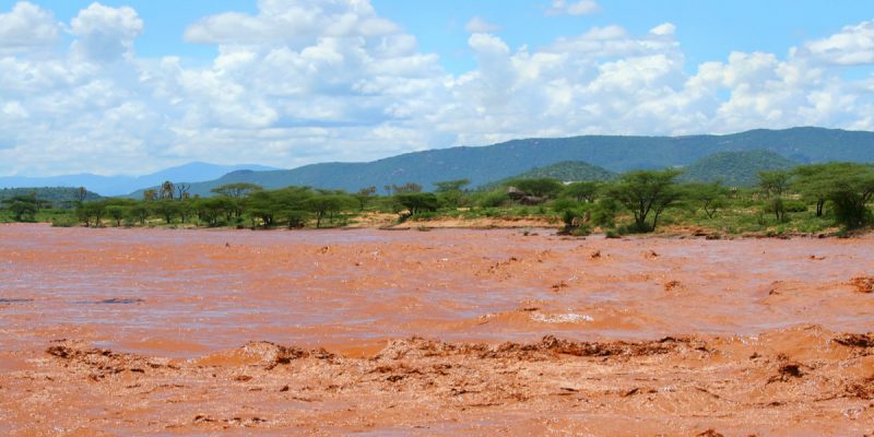 COTE D’IVOIRE : un service de géolocalisation pour prévenir les risques d’inondation©Anna Om/Shutterstock