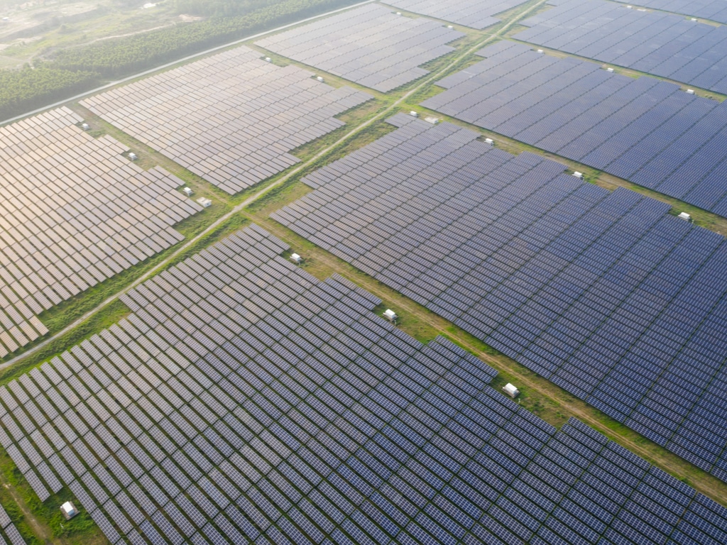 RDC : Sun Plus lance un méga projet solaire PV de 1 000 MWc, dans le cadre d’un PPP©fuyu liu/Shutterstock